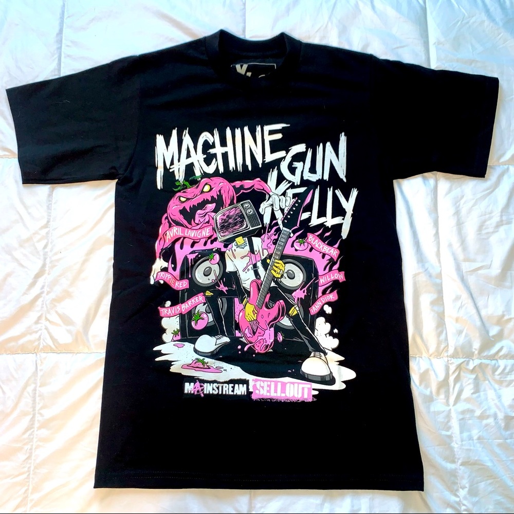 NWOT 2022 Machine Gun Kelly Mainstream Sellout Official Tour T-Shirt